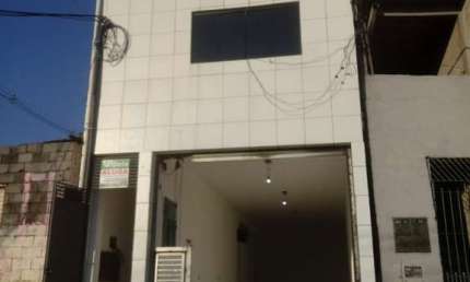 Salão Comercial para Locação em Itaquaquecetuba, Jardim Adriane