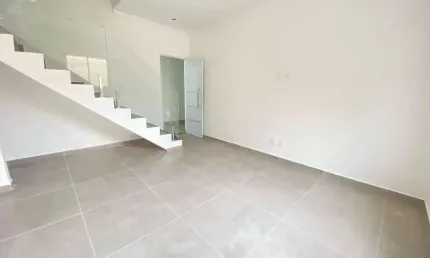 Casa com 2 quartos à venda no Morro Nova Cintra, Santos 