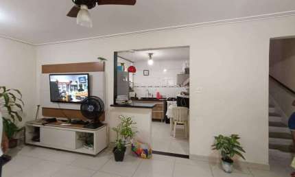 Casa com 2 quartos à venda no Macuco, Santos 