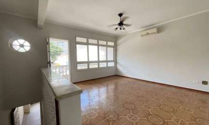 Casa com 3 quartos, Encruzilhada, Santos - R$ 699 mil, Cod: 25898