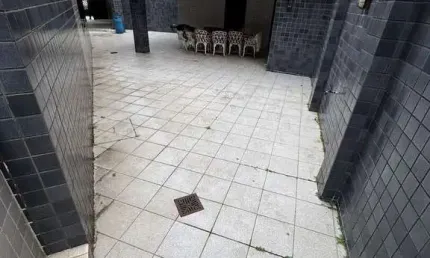 Casa com 4 quartos, Gonzaga, Santos - R$ 2.9 mi, Cod: 2893
