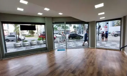 Ponto comercial para alugar no Gonzaga, Santos 