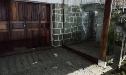 Casa com 3 quartos para alugar no Embaré, Santos 