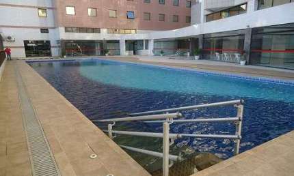 Flat com 1 quarto para alugar na Avenida Washington Luís, 565, Boqueirão, Santos