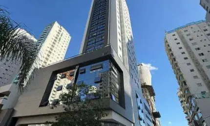 Apartamento 4 quartos para venda no bairro Centro em Balneário Camboriú