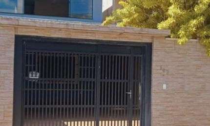 Casa 3 quartos para venda no bairro Santa Regina em Camboriú