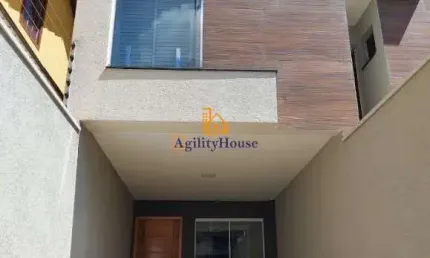 Sobrados com aproximadamente 108m² à venda na Vila Ré
