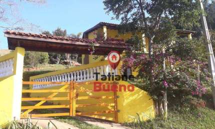 Chácara com 3 dormitórios à venda, 30 m² por R$ 615.000,00 - Vila Iapi - Taubaté/SP
