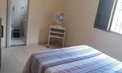 Casa para Venda em Uberlândia, Carajás, 3 dormitórios, 1 suíte, 2 banheiros, 3 vagas