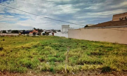 Terreno à venda na Rua Alfredo Villela Andrade, Morada da Colina, Uberlândia