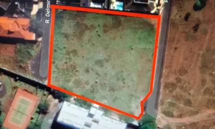 Terreno à venda na Rua Alfredo Villela Andrade, Morada da Colina, Uberlândia