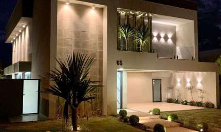 Casa em Condomínio para Venda em Uberlândia, Granja Marileusa, 4 dormitórios, 4 suítes, 2 banheiros, 4 vagas