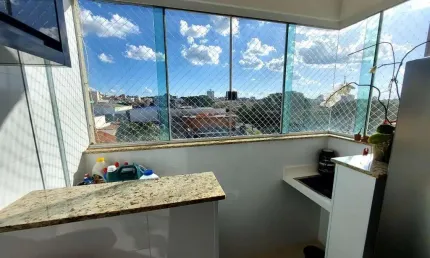 Apartamento para Venda em Uberlândia, Santa Mônica, 3 dormitórios, 1 suíte, 1 banheiro, 2 vagas