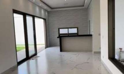 Casa para Venda em Uberlândia, Cidade Jardim, 3 dormitórios, 1 suíte, 2 banheiros, 4 vagas
