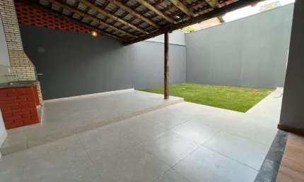 Casa para Venda em Uberlândia, Jardim Brasília, 3 dormitórios, 1 suíte, 1 banheiro, 2 vagas