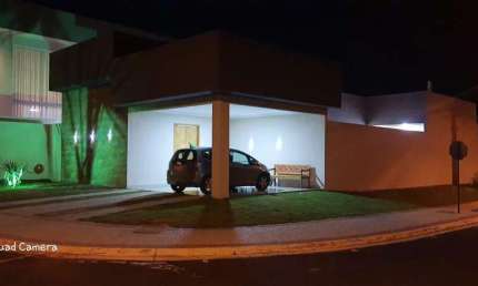 Casa em Condomínio para Venda em Uberlândia, Shopping Park, 3 dormitórios, 3 suítes, 2 banheiros, 4 vagas