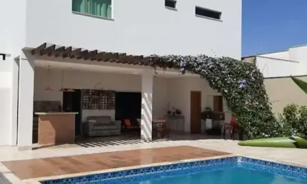 Casa para Venda em Uberlândia, Jardim Karaíba, 3 dormitórios, 3 suítes, 5 banheiros, 5 vagas