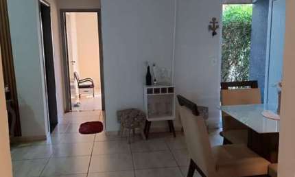 Casa em Condomínio para Venda em Uberlândia, Aclimação, 4 dormitórios, 1 suíte, 1 banheiro, 2 vagas