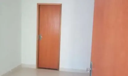 Casa para Venda em Uberlândia, Jardim Europa, 2 dormitórios, 1 suíte, 1 banheiro, 2 vagas