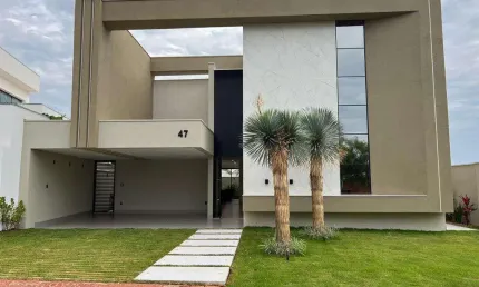 Casa em Condomínio para Venda em Uberlândia, Granja Marileusa, 4 dormitórios, 4 suítes, 1 banheiro, 4 vagas