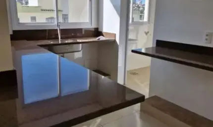 Apartamento para Venda em Uberlândia, Copacabana, 3 dormitórios, 1 suíte, 1 banheiro, 2 vagas