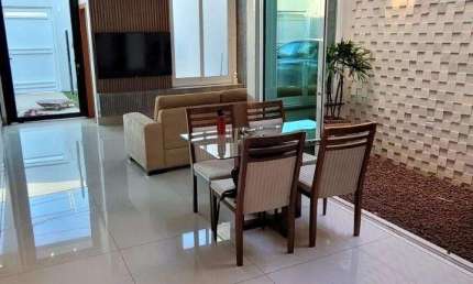 Casa para Venda em Uberlândia, Bosque dos Buritis, 3 dormitórios, 3 suítes, 1 banheiro, 3 vagas