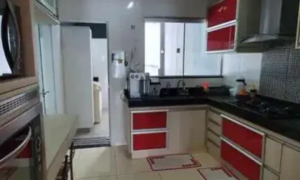 Casa para Venda em Uberlândia, Dona Zulmira, 3 dormitórios, 1 suíte, 1 banheiro, 3 vagas
