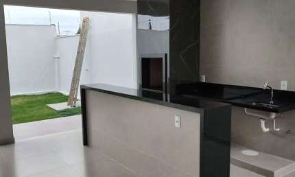 Casa para Venda em Uberlândia, Cidade Jardim, 4 dormitórios, 2 suítes, 2 banheiros, 3 vagas