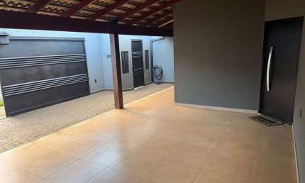 Casa para Venda em Uberlândia, Granada, 3 dormitórios, 1 suíte, 2 banheiros, 2 vagas