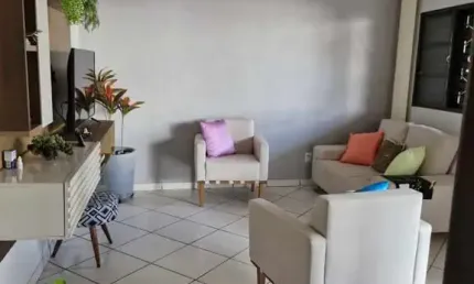 Casa para Venda em Uberlândia, Cidade Jardim, 3 dormitórios, 1 suíte, 2 banheiros, 2 vagas
