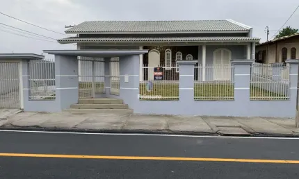 Casa bairo Rio Maina com 4 quartos 2 vagas de garagem