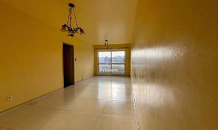 Apartamento 3 quartos 1 vaga de garagem Semimobiliado Centro