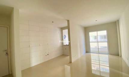 Apartamento com 3 quartos à venda na Rua Artur Pescador, 165, Santa Bárbara, Criciúma