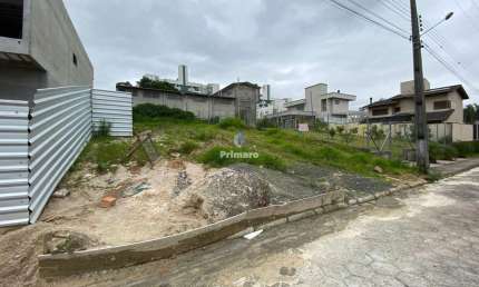 Terreno à venda na Rua João Pessoa, 100, Vera Cruz, Criciúma