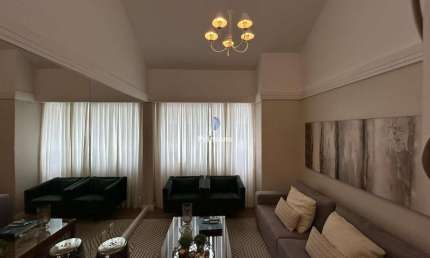 Cobertura com 3 quartos, sendo 1 suíte, 2 banheiros, jacuzzi e churrasqueira