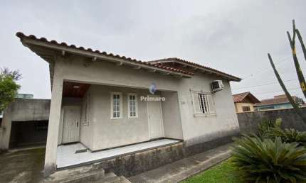 Casa com 3 quartos à venda na Rua Afonso Scavone, 314, Pinheirinho, Criciúma