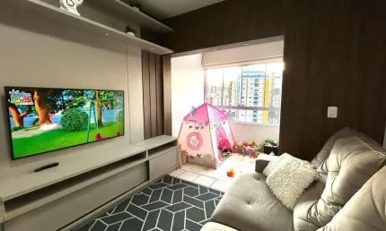 Apartamento grande com 3 quartos sendo 1 suite centro de criciuma