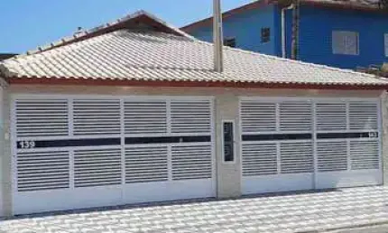 Casa com 2 quartos à venda na Avenida Presidente Kennedy, 1, Guilhermina, Praia Grande