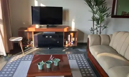 Apartamento à venda com 98m², 2 dormitórios, 2 vagas, 400 mt da praia, caiçara, praia grande, sp