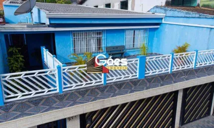 Casa térrea à venda no Parque dos Bandeirantes, em Mauá