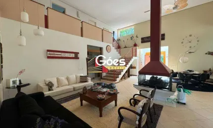 Casa de Alto Padrão no Condomínio Estância Parque Atibaia