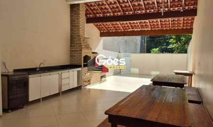 Sobrado a venda com 3 dormitórios Jardim Anchieta Mauá.