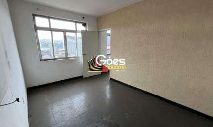 Sala comercial para alugar na Praça Vinte e Dois de Novembro, Centro, Mauá