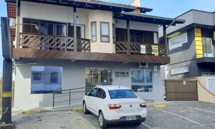 Prédio à venda no Costa e Silva, Joinville  por R$ 2.300.000