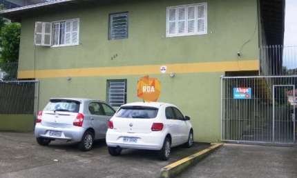 Loft com 1 quarto para alugar no Bom Retiro, Joinville  por R$ 720