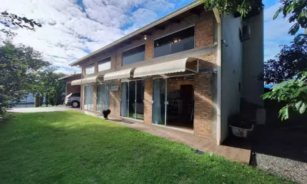 Casa com 2 quartos à venda no Ubatuba, São Francisco do Sul  por R$ 990.000