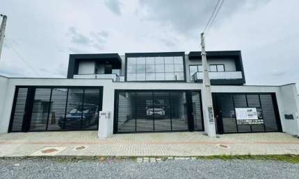 Casa com 3 quartos à venda no Santo Antônio, Joinville  por R$ 1.293.000