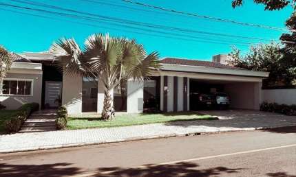 Casa de Condomínio em Vila Shalon  -  Foz do Iguaçu