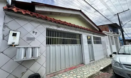 Casa com 2 quartos à venda na Rua Antenor Landin, 97, Da Paz, Manaus