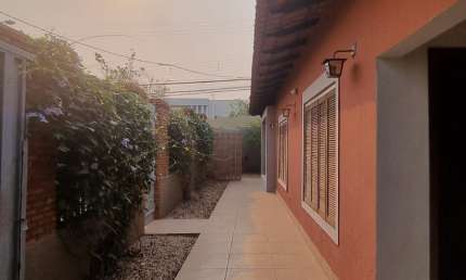 Casa com 4 quartos à venda na Rua Malaia, 100, Jardim Shangri-La, Cuiabá